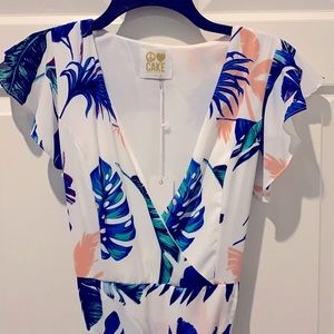 Cake Tie-Front Maxi Dress Small